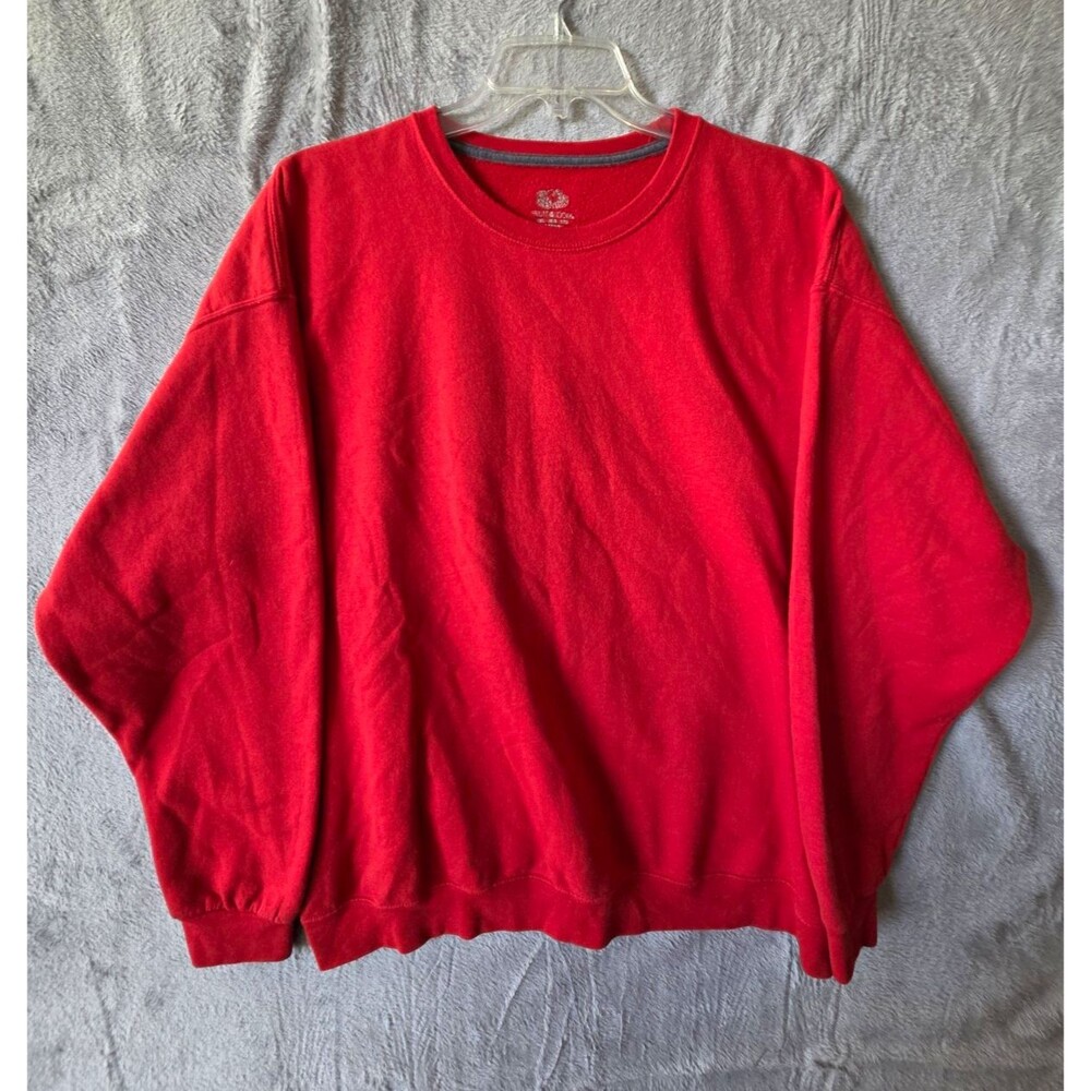 Fruit of the Loom Men's 2XL Red Fleece Crew Neck Pullover Sweatshirt Cozy Basic